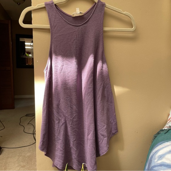Purple Wilfred Free Aritzia racer back top - Picture 2 of 2